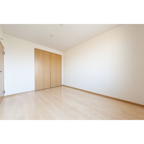 クラージュ城南の居間・リビング