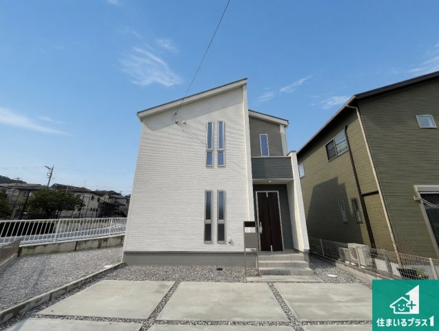 ★29(土)30(日)現地見学可能！★湖南市三雲　全2邸の外観|お客様に長く安心して住んでいだだける事にこだわった家づくり！住んでからのアフターサービスにもしっかりと取り組んでいます！