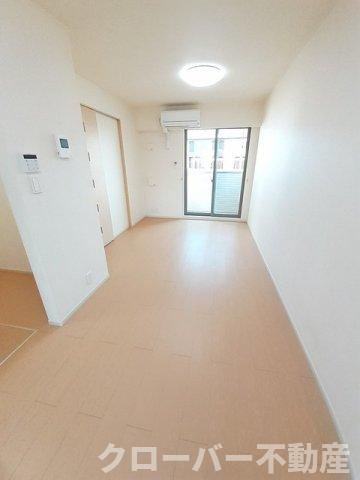 ルーベル柞原の居間・リビング