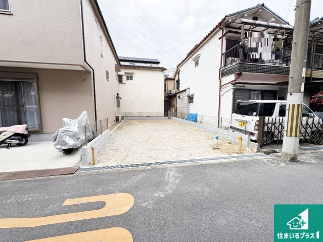 枚方市黄金野　第1期　新築一戸建ての外観|周辺は落ち着いた街並みの住宅地！子育てがしやすい住環境です！まだ未完成ですが、現地でしかわからない事もございます。是非一度ご覧ください。