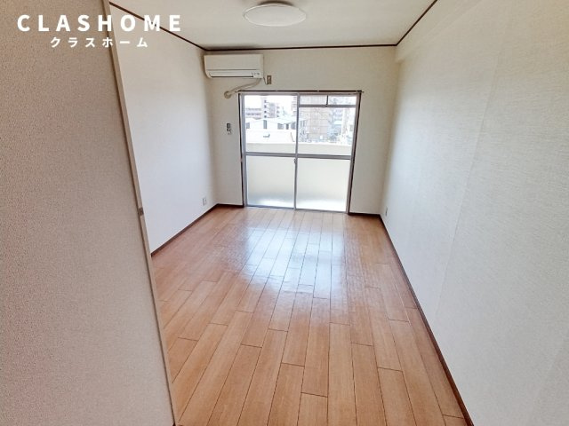 アーバンハイム　　 刈谷市近郊の賃貸はクラスホーム刈谷店の居間・リビング|同物件の別部屋になります。