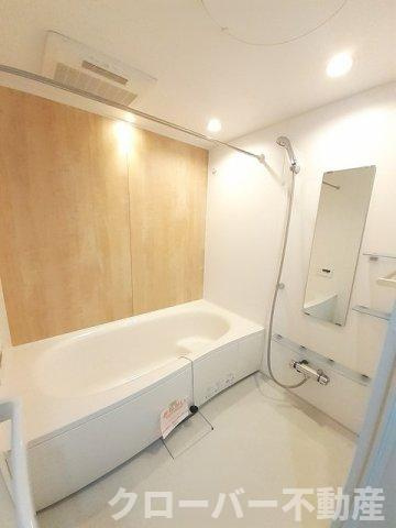 サン・グランデ鶴市の浴室