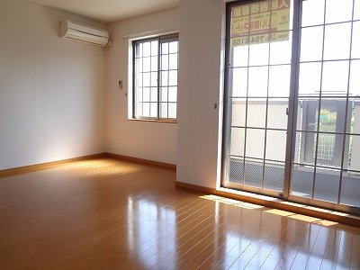 エルエール２２の居間・リビング|ゆったり過ごせる居間です