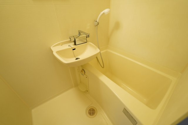 エスパシオ片江の浴室