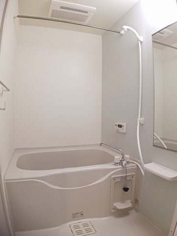 【浴室】 | オータム　アベニュー | 日々の暮らしに欠かせないお風呂です