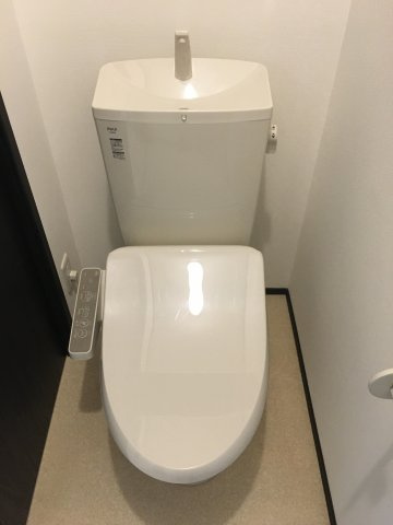 【トイレ】 | グランツ | 清潔感のあるトイレです