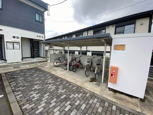 【その他】 | レオパレスグランディⅠ | 駐輪場