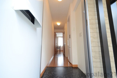 【玄関】 | レオパレス仙北坂本 | ゆったりとした玄関です