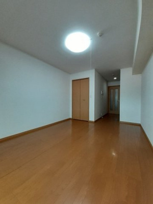 【内装】 | パークストリート１ | 明るい室内です