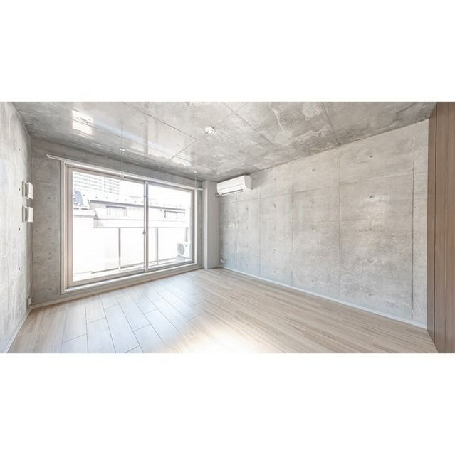 ウェルスクエア初台の洋室