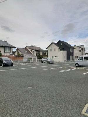 【駐車場】 | エターナル | カースペースがあります