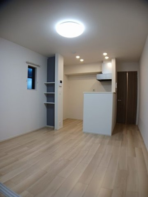 【居間・リビング】 | グローリア | ゆったり過ごせる居間です