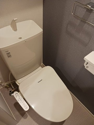 【トイレ】 | グローリア | 清潔感のあるトイレです