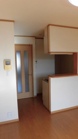 稲城市矢野口のアパートの内装