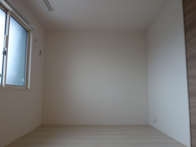 シャルム　ソレイユⅢ番館の寝室