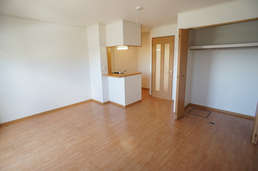 アバンツァートの居間・リビング