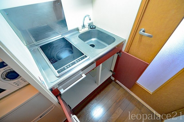 レオパレスＫ＆Ｍのキッチン|※写真と現状が異なる場合は現状を優先