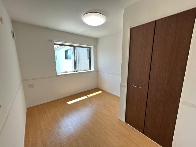 スターテラス物見の内装|洋室