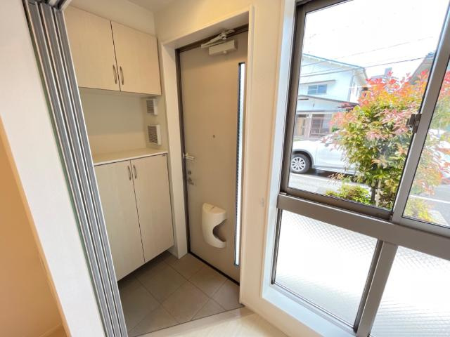 アネックス隅の浜の玄関|玄関