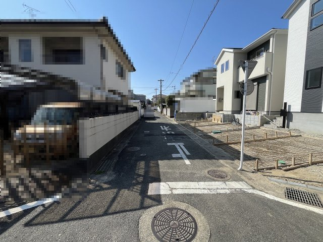 【その他】 | 福岡市南区屋形原1丁目2期　2号棟（全2棟）【仲介手数料無料・0円】 | 現地写真。前面道路です。