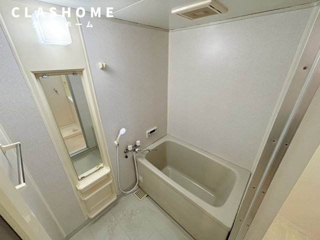 エクセレンス フジエ　　刈谷市近郊の賃貸はクラスホームの浴室|同物件の別部屋になります。