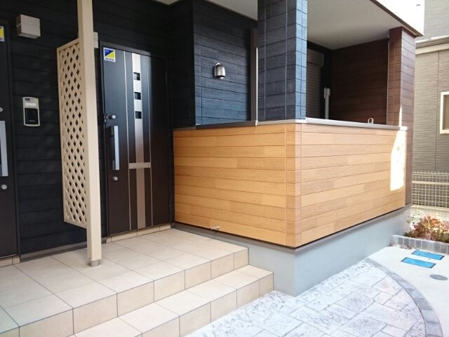 ベレットⅠのエントランス|ゆとりのあるエントランスです