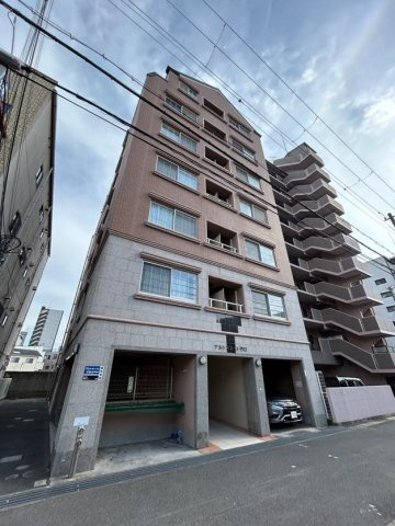 アネシスコート門口