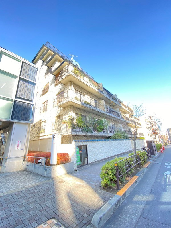 秀和松涛レジデンス