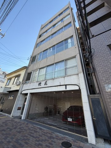 マルイマンションの外観