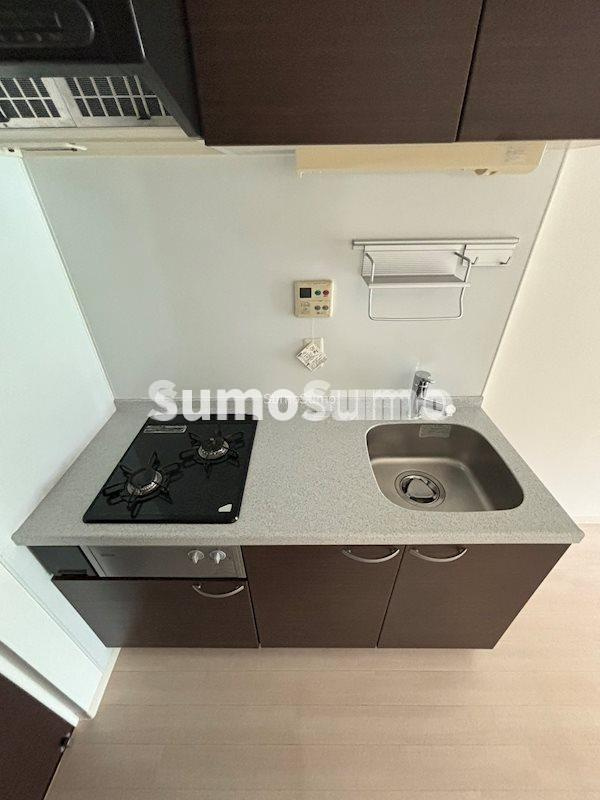 アーデン四ツ橋プライマリーワンのキッチン|きれいなキッチンです