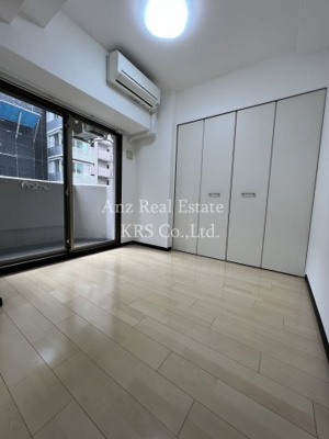 【洋室】 | アーデンタワー本町イースト | リビング横の4.0帖の洋室です！エアコン付き！