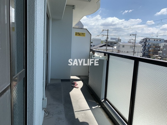 ティピカルタルミのバルコニー