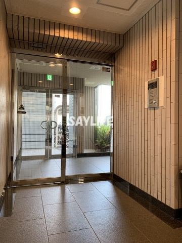 ティピカルタルミのエントランス