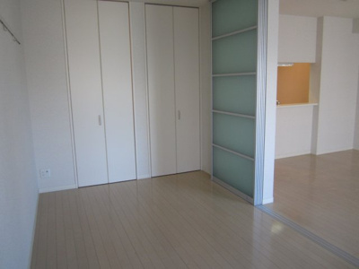 【寝室】 | シャーメゾン賑町