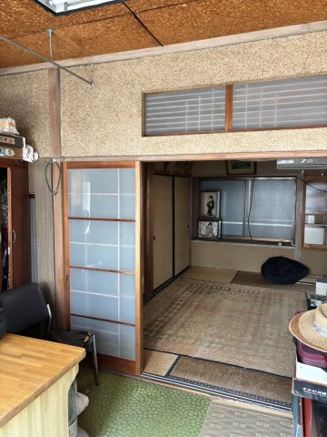 広島県呉市広長浜3丁目の和室|落ち着いた雰囲気の和室付きです