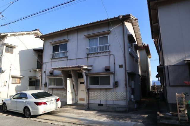 呉市川尻町西１丁目売りアパート