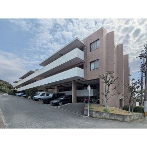 福岡市中央区小笹２丁目の賃貸マンション