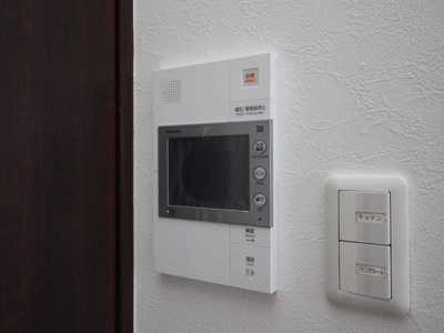 【セキュリティ】 | フレンシアノイエ難波南 | モニター付きインターホンです