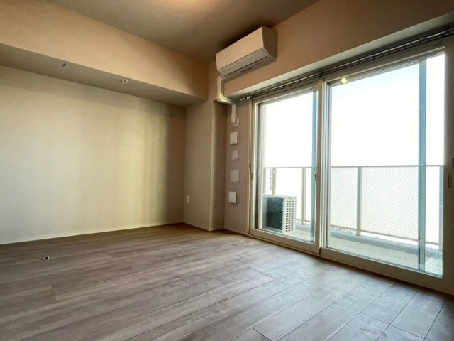 ラグゼナ用賀の洋室