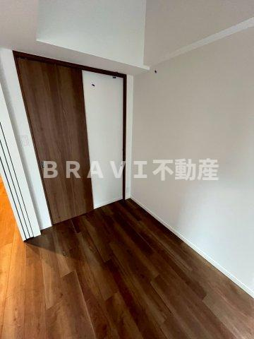 S-RESIDENCE松屋町asence　BRAVI不動産の洋室|【S-RESIDENCE松屋町asence】使い勝手のいい洋室です