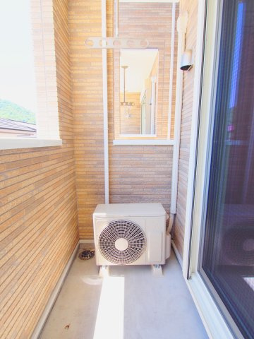 若葉　F棟のバルコニー