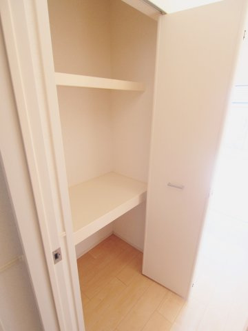 若葉　F棟の収納