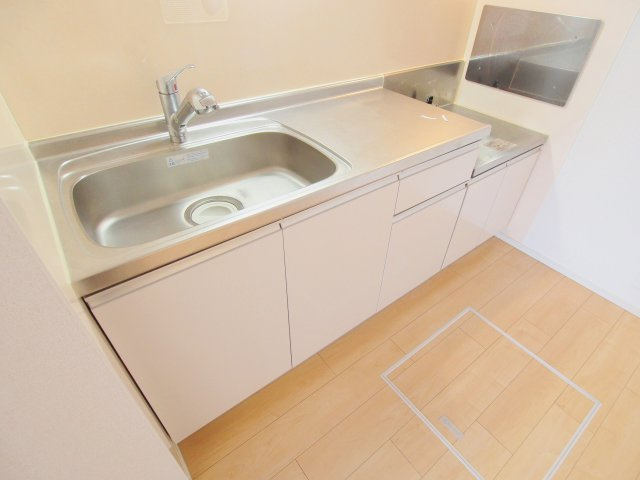 若葉　F棟のキッチン