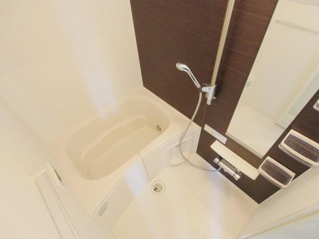 ベルローゼ　Ｋの浴室