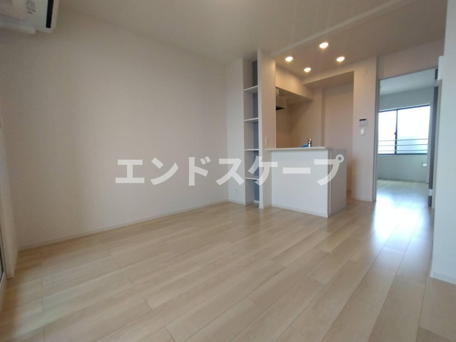 レジデンス藤岡Ⅰの居間・リビング|高崎、前橋のお部屋探しはエンドスケープまで！お客様の理想お聞かせ下さい♪