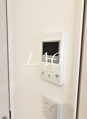 【設備】 | エルスタンザ平和台 | モニター付きインターホンです。