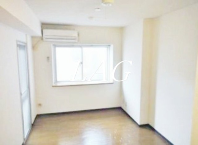 【居間・リビング】 | クリスタル三軒茶屋ＰＡＲＴ－１ | 洋室のお部屋です。