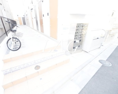 【エントランス】 | ミハス明大前 | エントランスです。