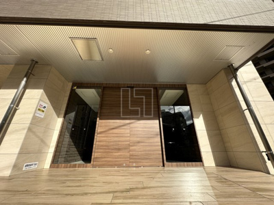 【エントランス】 | セオリー大阪ルチア | セオリー大阪ルチア　エントランス