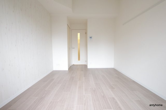 プレサンス淡路駅前　仲介手数料無料の洋室